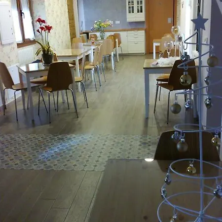 La Casa De Soportales