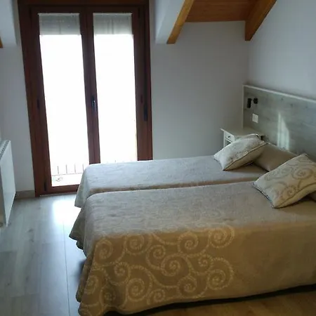 La Casa De Soportales 2* Mansilla de las Mulas